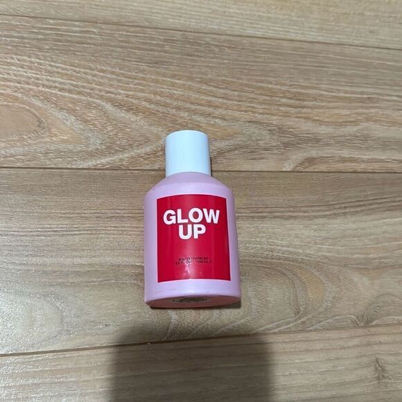 New Palm Beach Beauty GLOW UP EAU DE PARFUM Perfume Spray 3.4oz - Picture 1 of 5